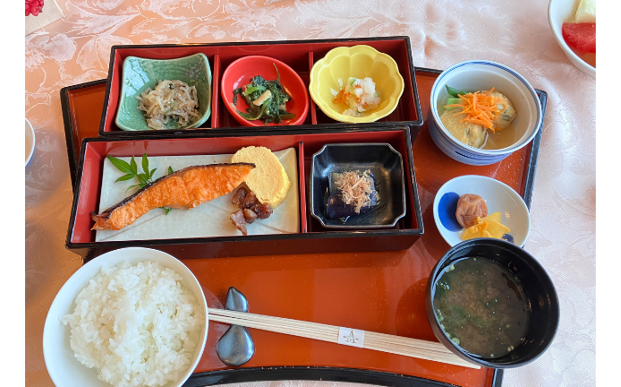 飛鳥2フォーシーズンダイニングでの朝食