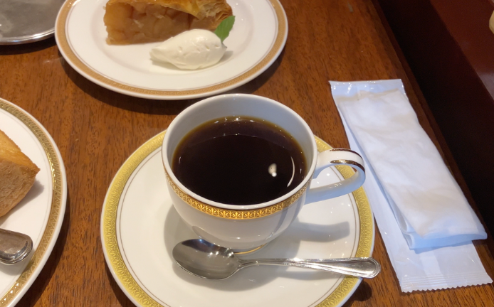 トリコロール本店のアンティークブレンドコーヒー