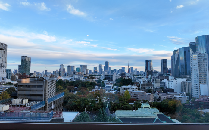 ザプリンスさくらタワー東京オートグラフコレクションのエグゼクティブタワービューキングの朝の景色