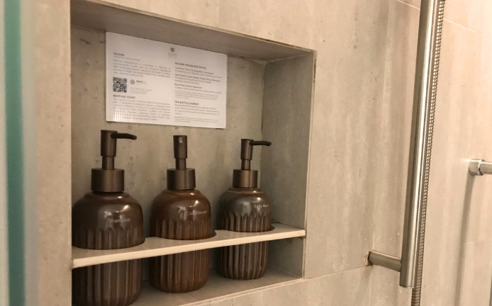 ラグーナリゾート&スパヌサドゥアバリのキングラグーンビュールーム