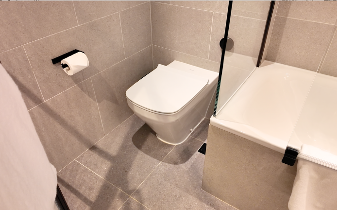 シェラトン香港ホテル＆タワーズシティビューキングベッドルームバスルーム